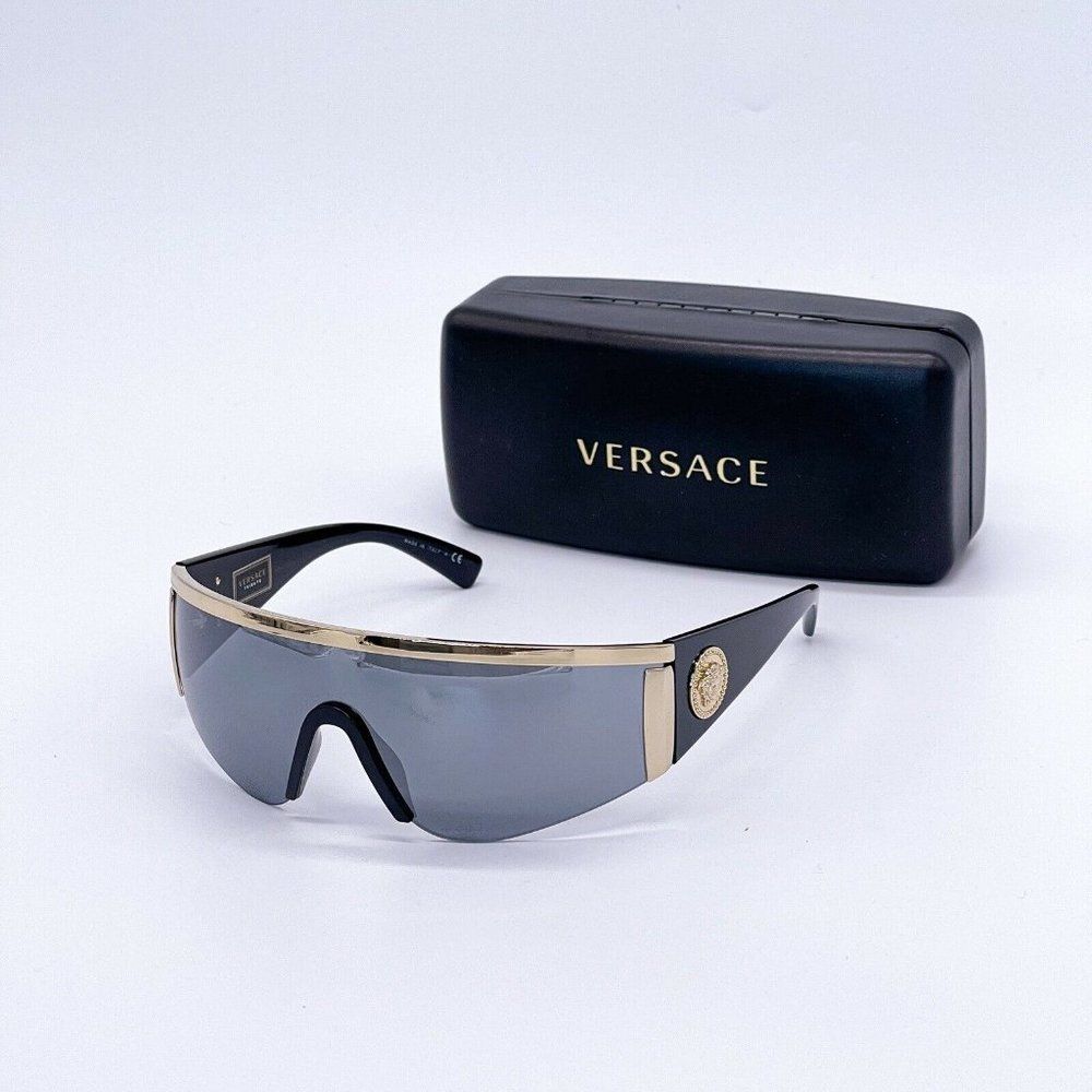 New Versace Women's Grey Mirror Sunglasses!